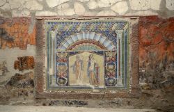 Herculaneum_25_House_of_Neptune_and_Amphitrite.jpg