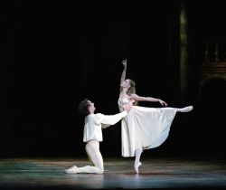 Romeo_and_Juliet_2.jpg